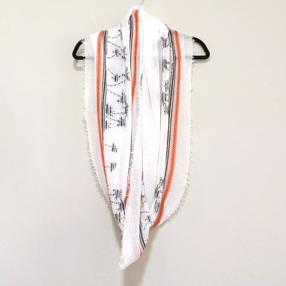 $1 if bundled - Palm Tree Print Scarf - Picture 4 of 8